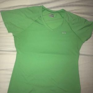 ⭐️ **4 for $10** ⭐️ UA Tech Heat Gear Loose Top